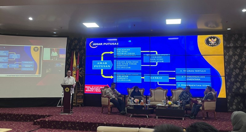 Seminar Nasional "Integritas Penyelenggara Pemilu dan Masa Depan Demokrasi Indonesia" dilaksanakan di Prof Amzulian Rifai Hall FH Tower Lantai 8, Fakultas Hukum Universitas Sriwijaya Kampus Palembang.