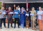 Busana Adat SMPN 18 Palembang di Hari Kartini 2026