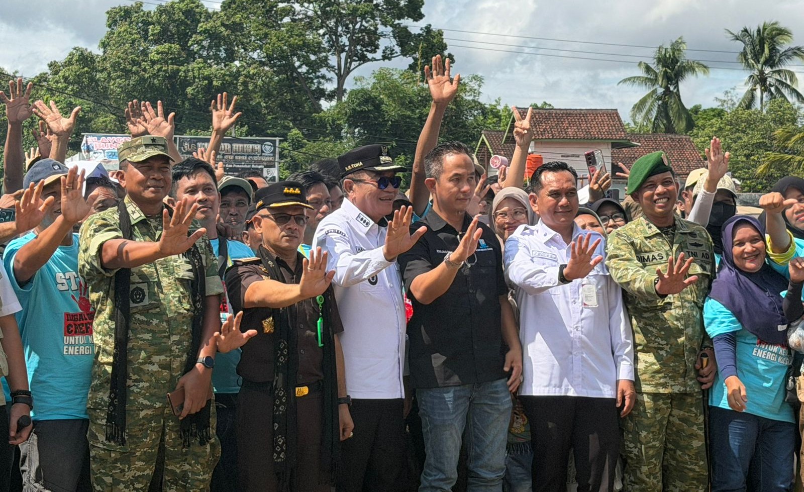 Pengiriman perdana minyak hasil sumur masyarakat dari wilayah Keluang, Kabupaten Musi Banyuasin (Muba) ke Pertamina resmi dimulai pada Rabu, 13 Mei 2026.