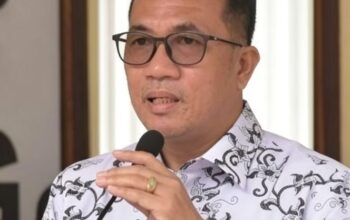 Pembina PGRI Sumatera Selatan yang juga Ketua PGRI Kota Palembang, Dr. Ahmad Zulinto, S.Pd., M.M.
