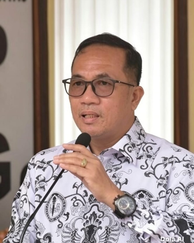 Pembina PGRI Sumatera Selatan yang juga Ketua PGRI Kota Palembang, Dr. Ahmad Zulinto, S.Pd., M.M.