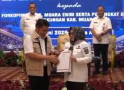Pasca OTT KPK, Herman Deru Gerak Cepat Tunjuk Sumarni sebagai Plt Bupati Muara Enim