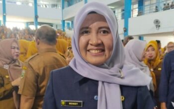 Kepala Dinas Pendidikan Provinsi Sumatera Selatan, Hj.Mondyaboni, S.E., S.Kom., M.Si., M.Pd.