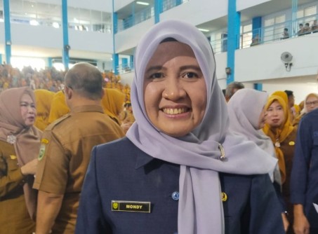 Kepala Dinas Pendidikan Provinsi Sumatera Selatan, Hj.Mondyaboni, S.E., S.Kom., M.Si., M.Pd.
