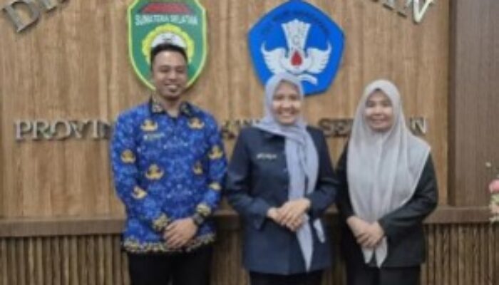 Dari Penukal ke Panggung Dunia, Jejak Agung Dirga Kusuma Mengharumkan Nama Sumsel Lewat Inovasi Pendidikan
