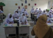 Disdik Palembang Atur Jam Sekolah, Siswa Wajib Bermasker Selama Kabut Asap