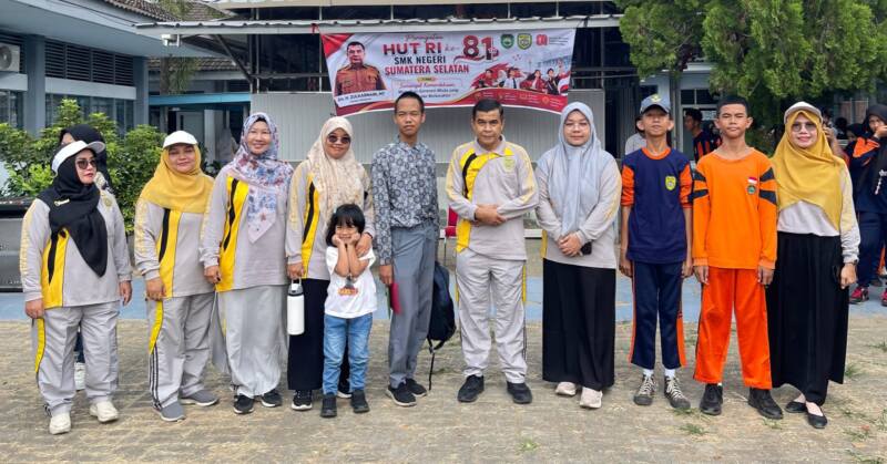 Semangat Kemerdekaan di SMK Negeri Sumatera Selatan. Siswa mengikuti rangkaian perlombaan dalam memperingati HUT ke-81 Kemerdekaan RI yang dikemas untuk mengasah kreativitas, literasi, numerasi, sportivitas, serta membangun karakter dan kepedulian terhadap lingkungan.