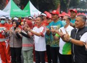 Gerak Jalan PGRI Palembang Perkuat Soliditas Pendidik di Momentum HUT ke-81 Kemerdekaan RI